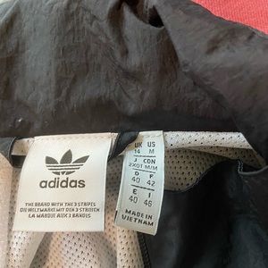 Adidas cropped jacket black and white